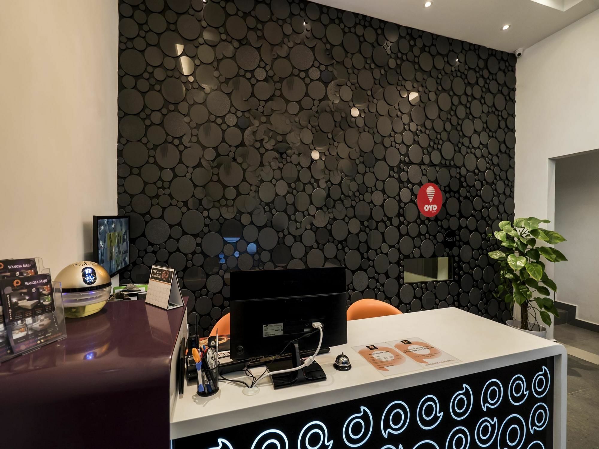 Oyo 279 Orange Premier Hotel كوالالمبور المظهر الخارجي الصورة